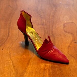 Vintage Raine Just the Right Shoe The Red Devil High Heel Shoe Figurine with Box